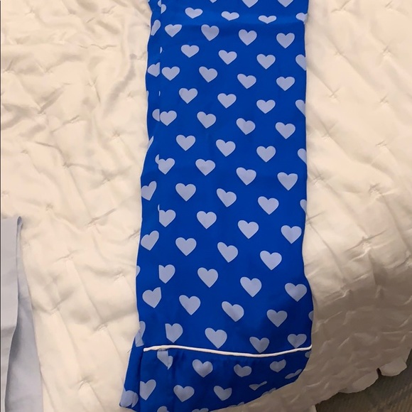 Three J Nyc silk blue and white heart pajamas - Picture 5 of 5